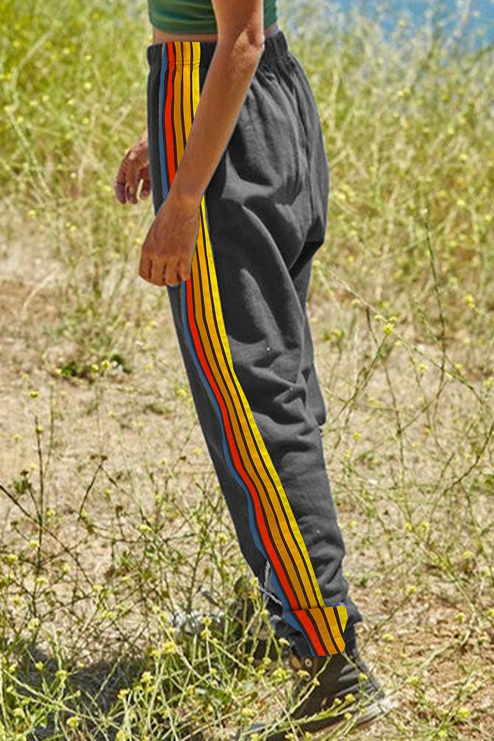 Contrast striped elastic waist active pants, slightly stretchy.