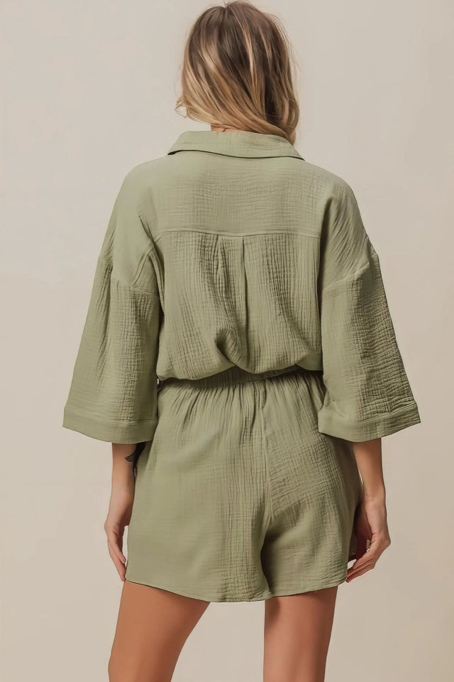 crinkle gauze shirt and short set lightweight, comfortable women's summer outfit, airy two-piece set, casual crinkle fabric, relaxed fit top and shorts, ideal for warm weather