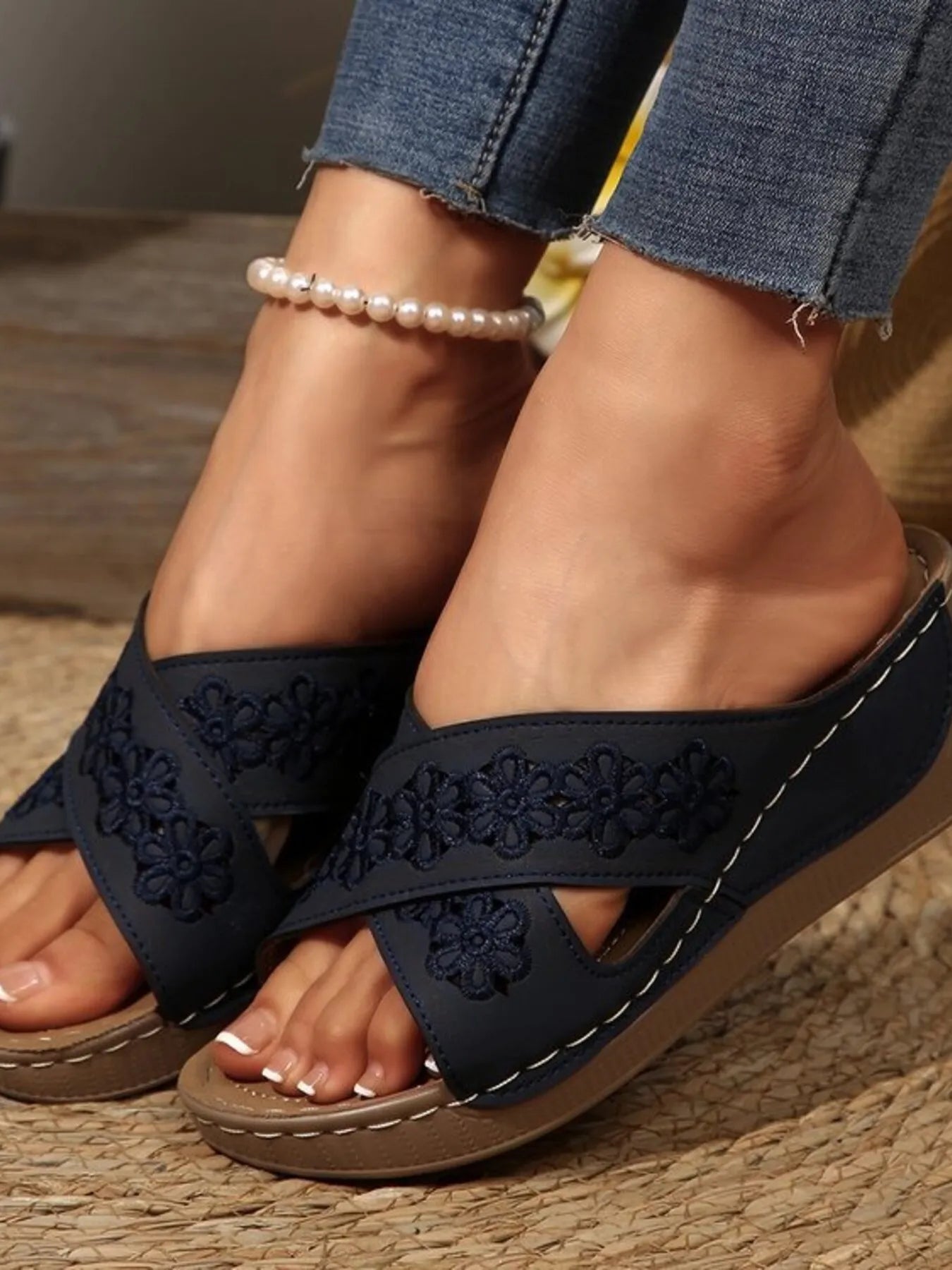 Chic crisscross flower low heel wedge sandals.