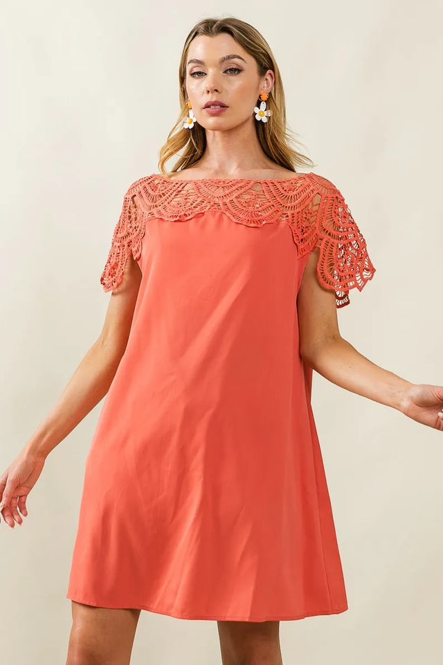 Bibi Crochet Lace Yoke Detailed Wrinkled Dress.