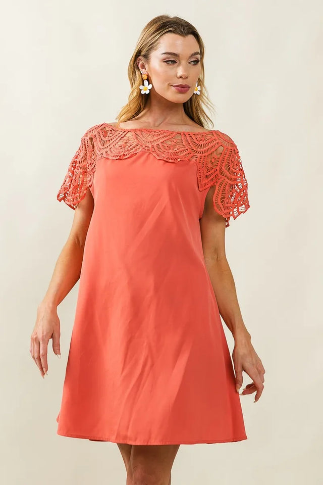 Bibi Crochet Lace Yoke Detailed Wrinkled Dress.
