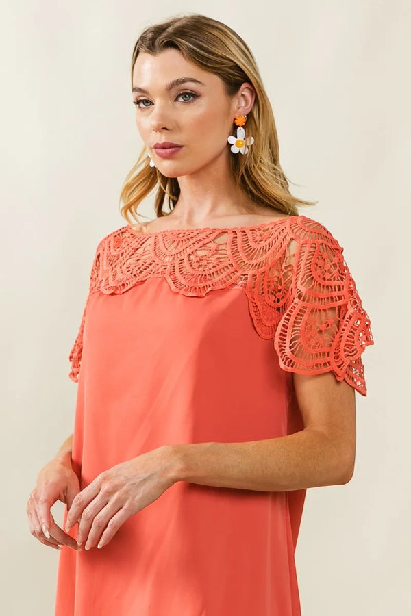 Bibi Crochet Lace Yoke Detailed Wrinkled Dress.