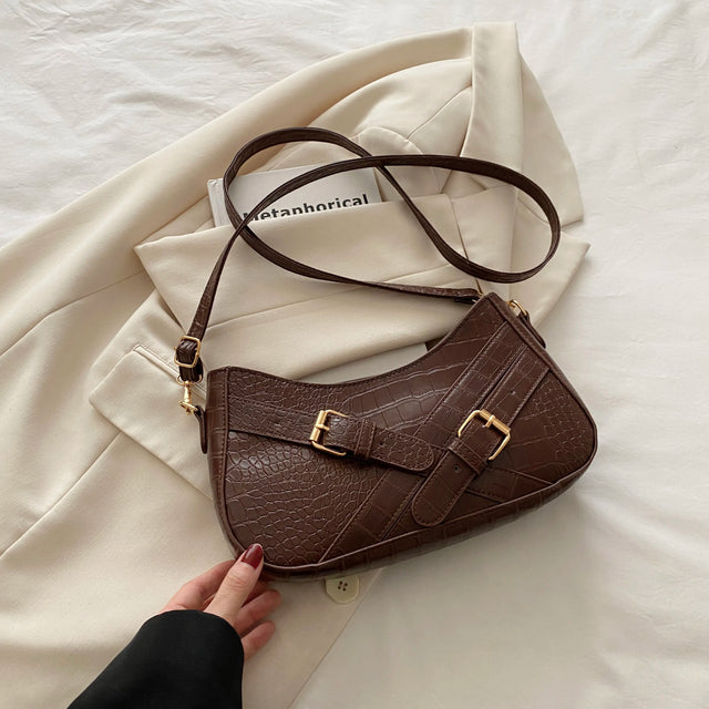 Small PU leather crocodile pattern underarm shoulder bag.