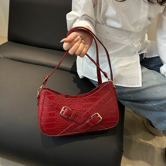 Small PU leather crocodile pattern underarm shoulder bag.