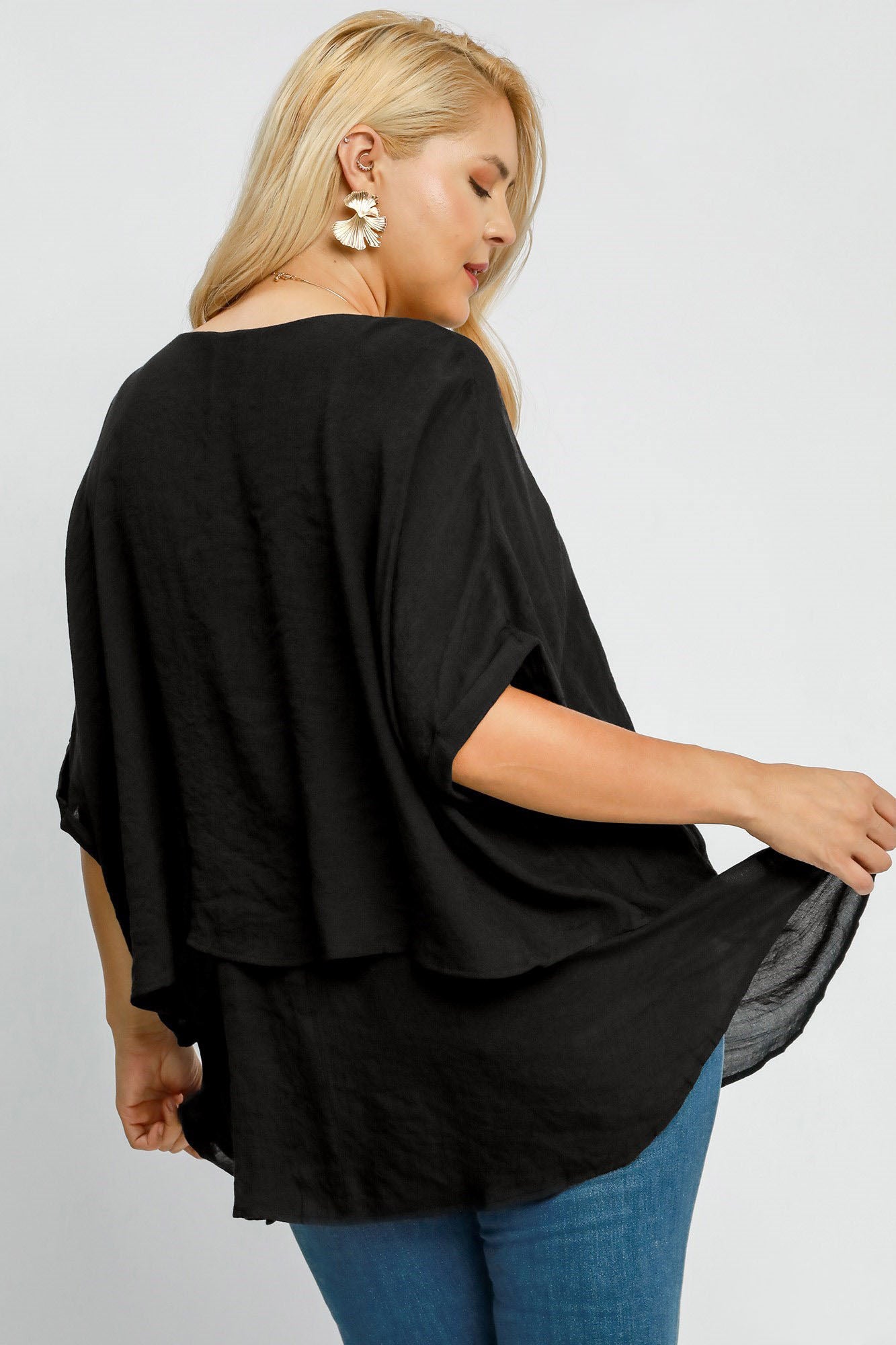 Umgee full size cuffed half sleeve layered top, plus size.