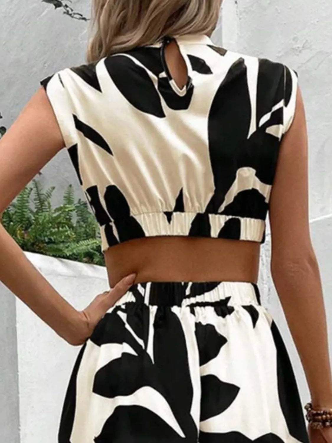 Cutout Printed Cap Sleeve Midi Dress.