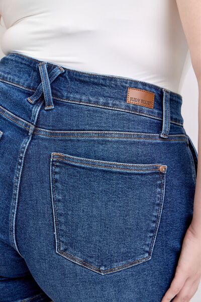 Plus size double button waistband denim shorts.