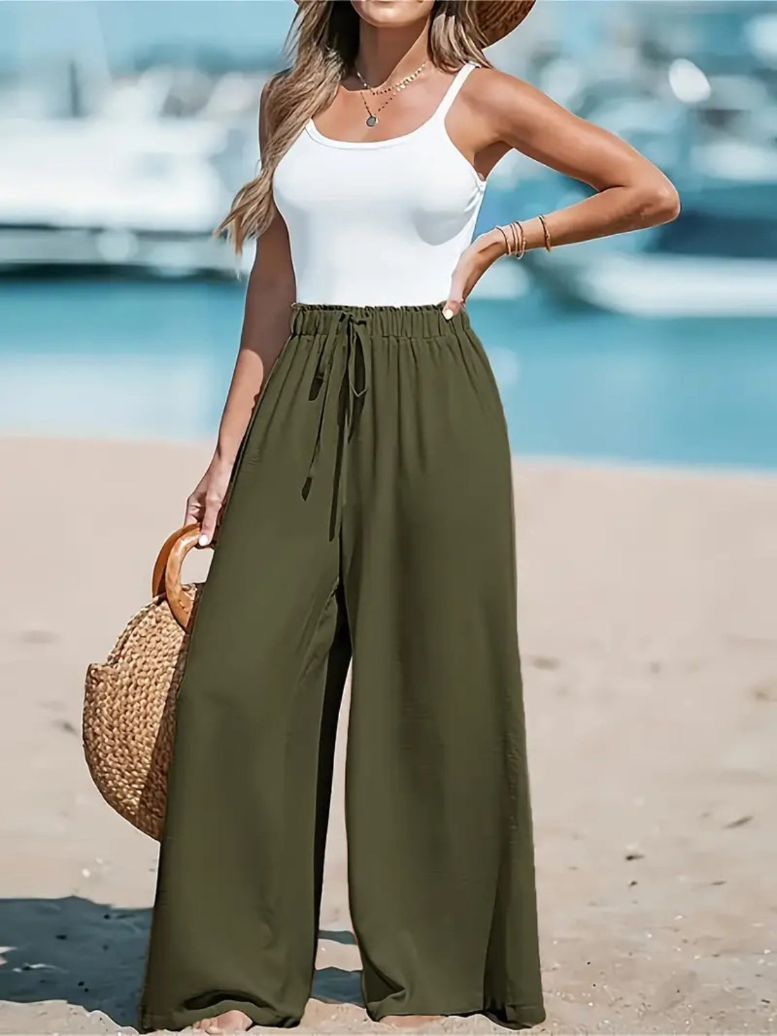 Drawstring wide leg pants, opaque.
