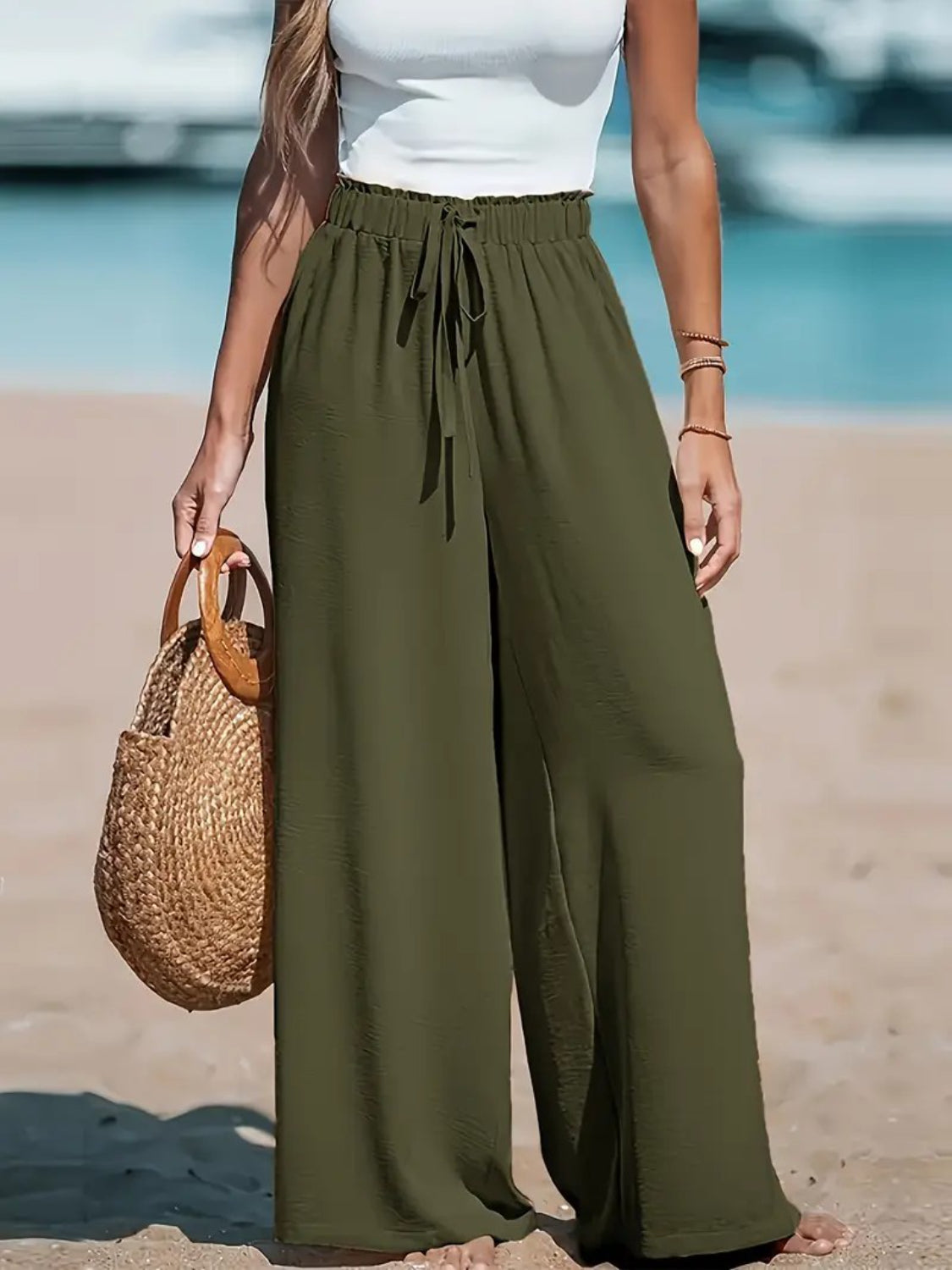 Drawstring wide leg pants, opaque.