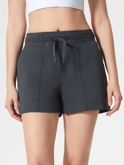 Drawstring active shorts with pockets.