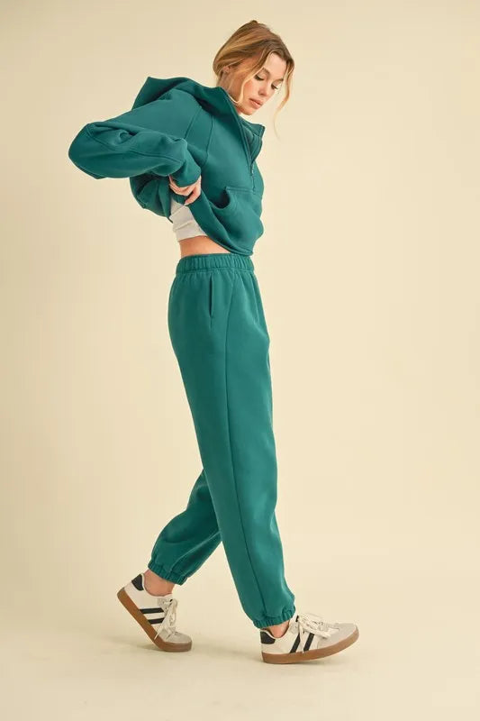 Drawstring elastic waist joggers with pockets, oversized.