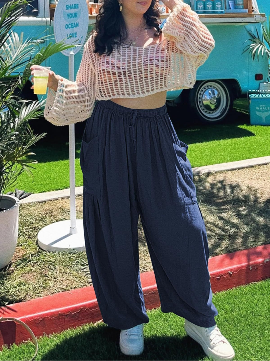 Drawstring pants with pockets plus size, opaque.