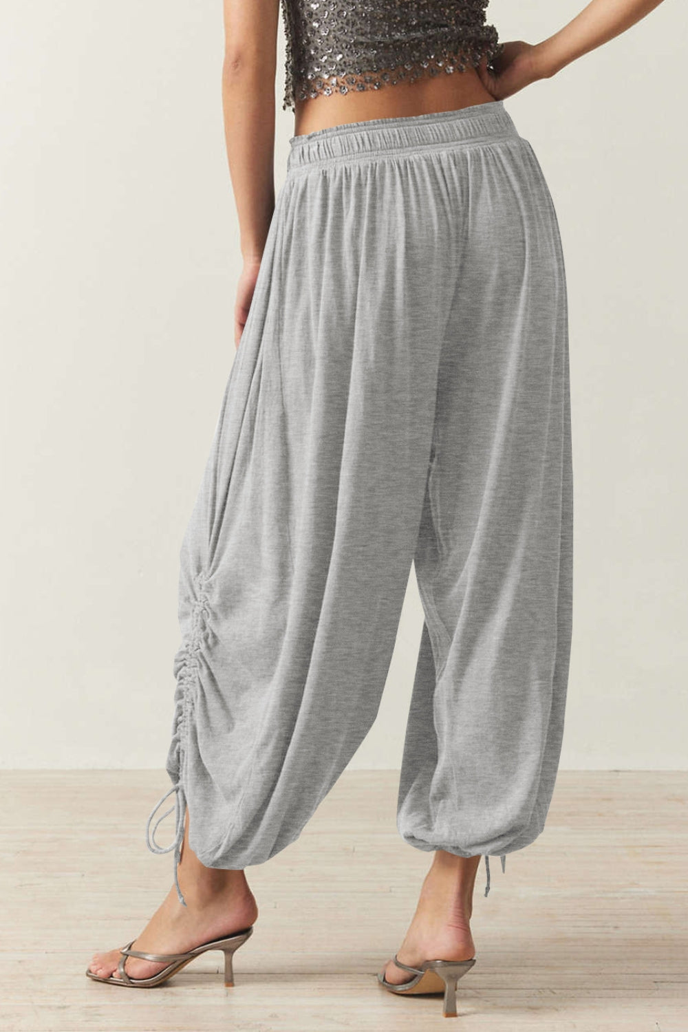 Drawstring ruched pants, opaque.