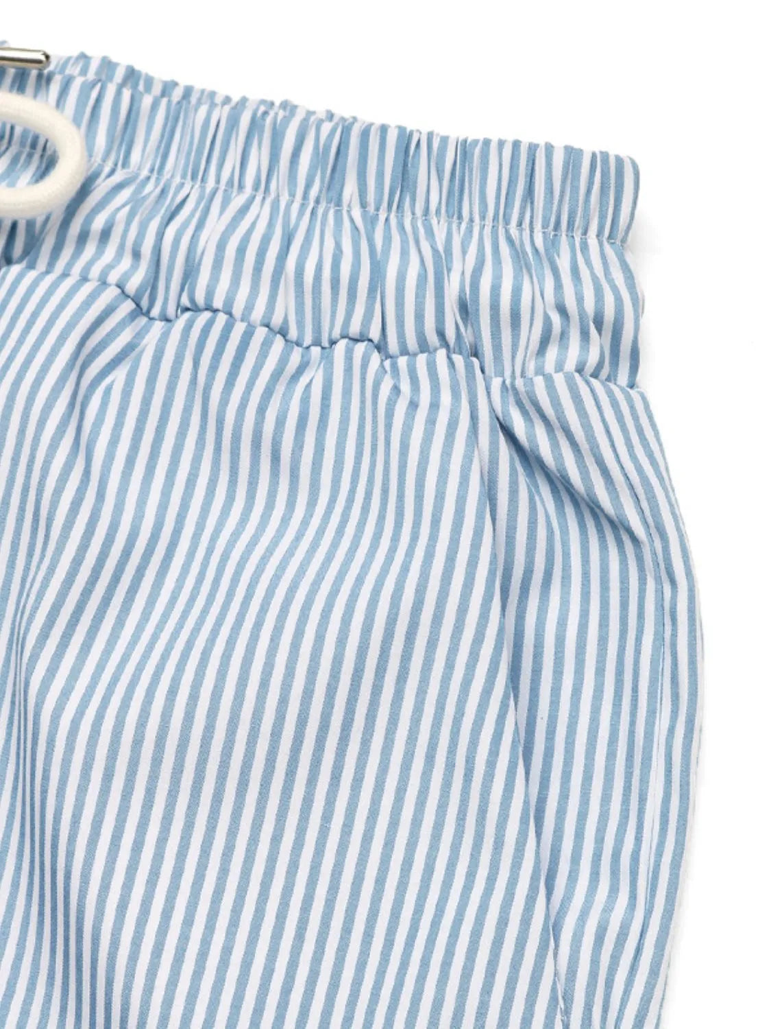 Drawstring striped wide leg cargo pants with pockets.