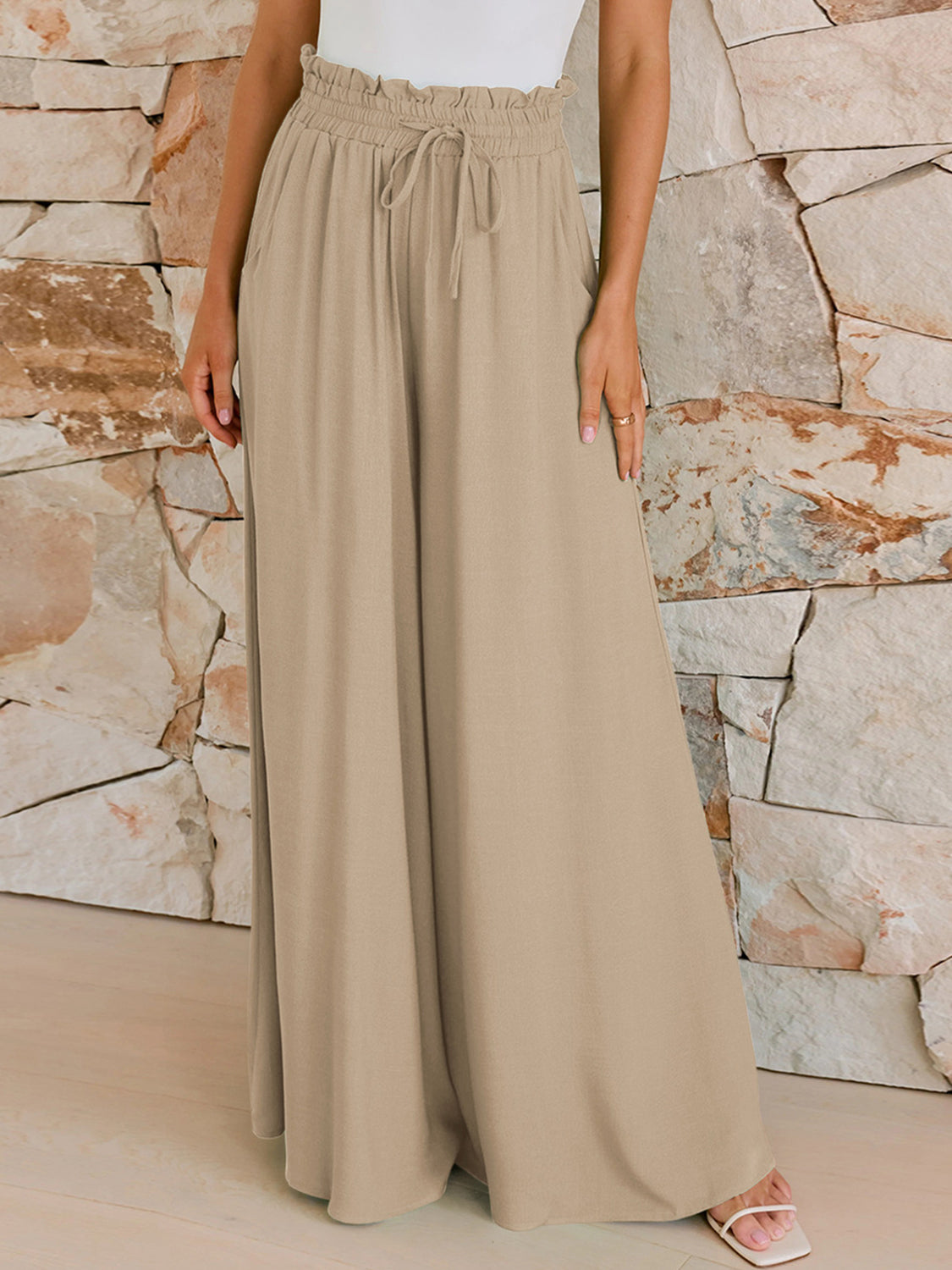 Drawstring wide leg pants with pockets, opaque.