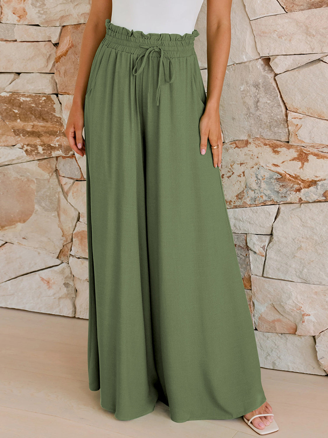 Drawstring wide leg pants with pockets, opaque.