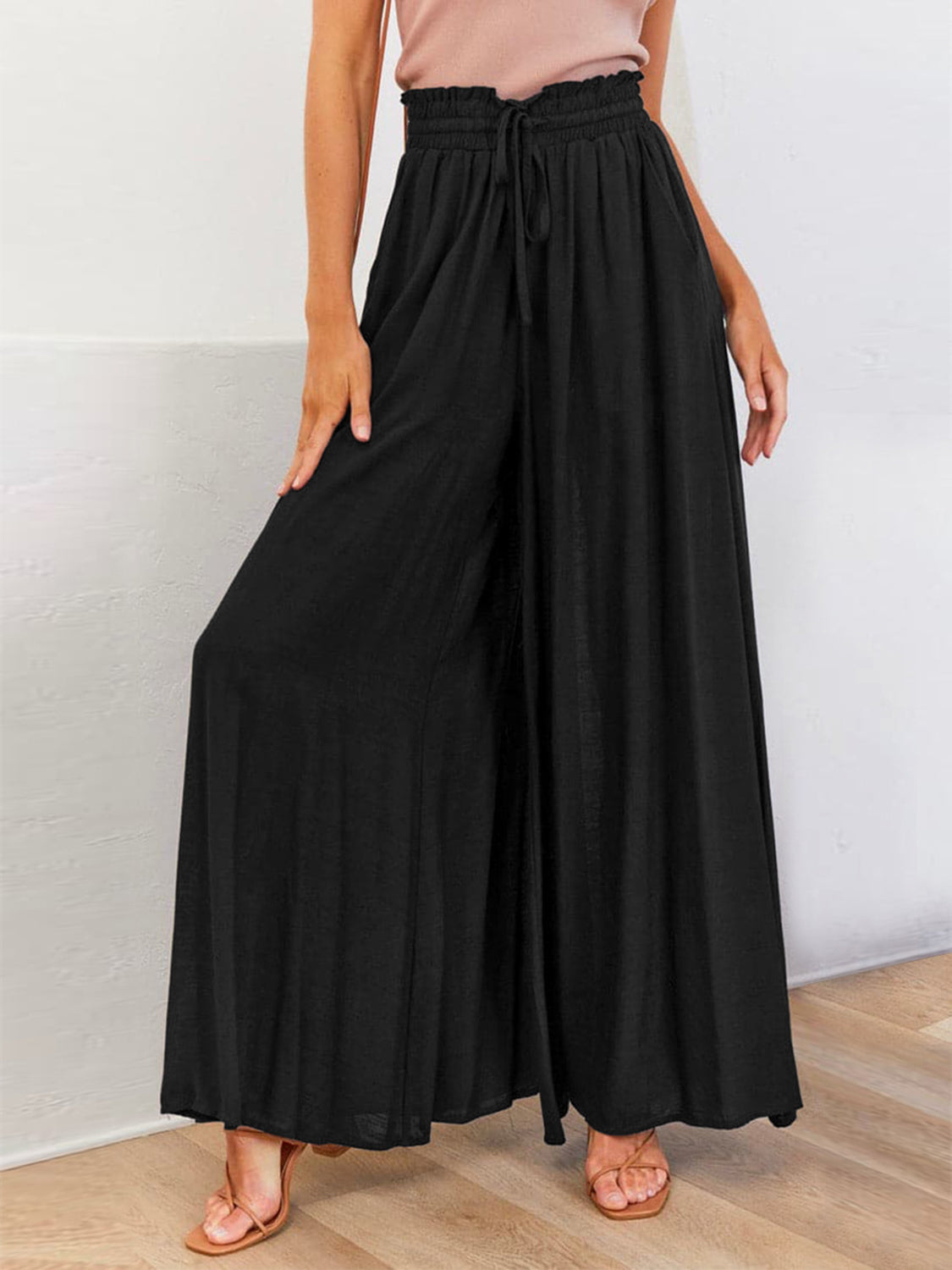 Drawstring wide leg pants with pockets, opaque.