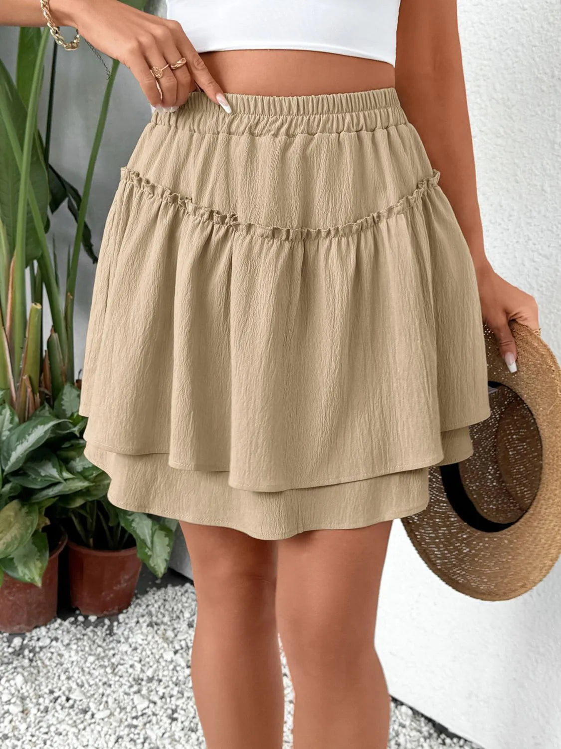 Elastic Waist Layered Skirt.