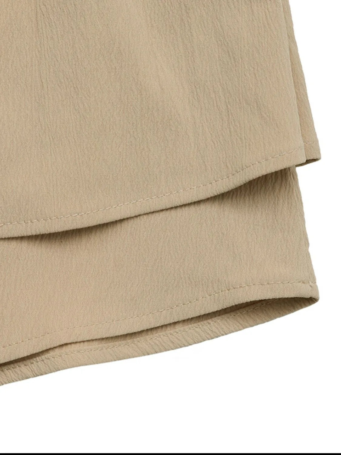 Elastic Waist Layered Skirt.