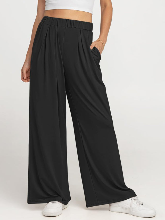 Elastic waist wide leg pants, opaque.