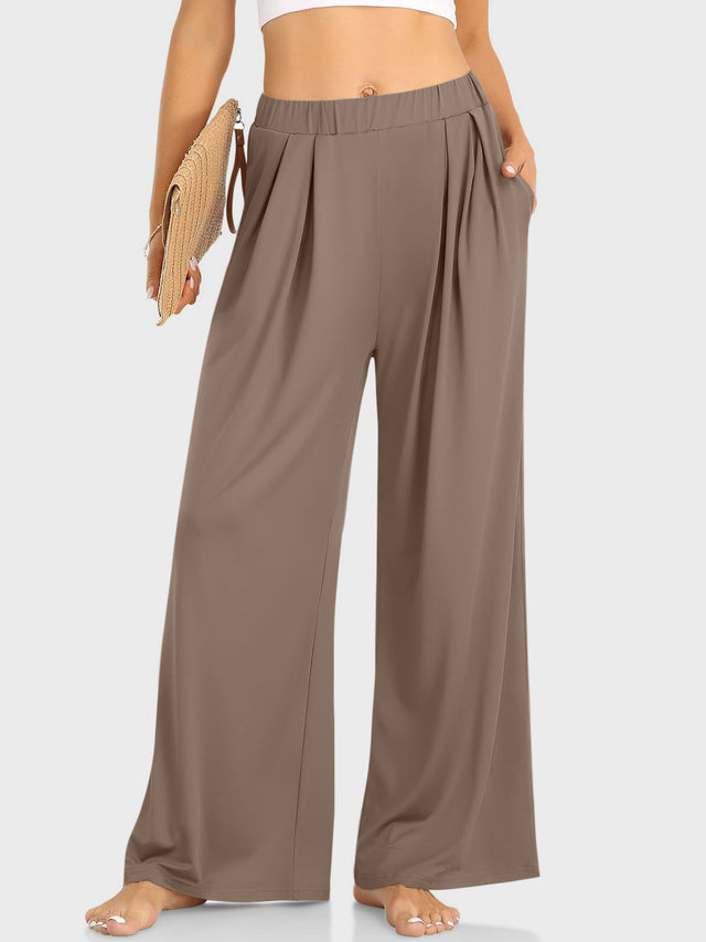Elastic waist wide leg pants, opaque.