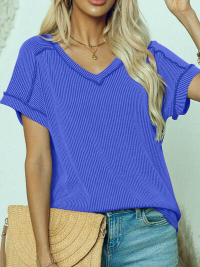 Exposed seam V-neck short sleeve top.