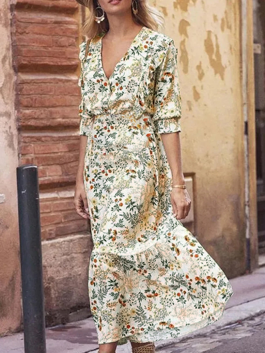 Floral Cutout Flounce Sleeve Dress.