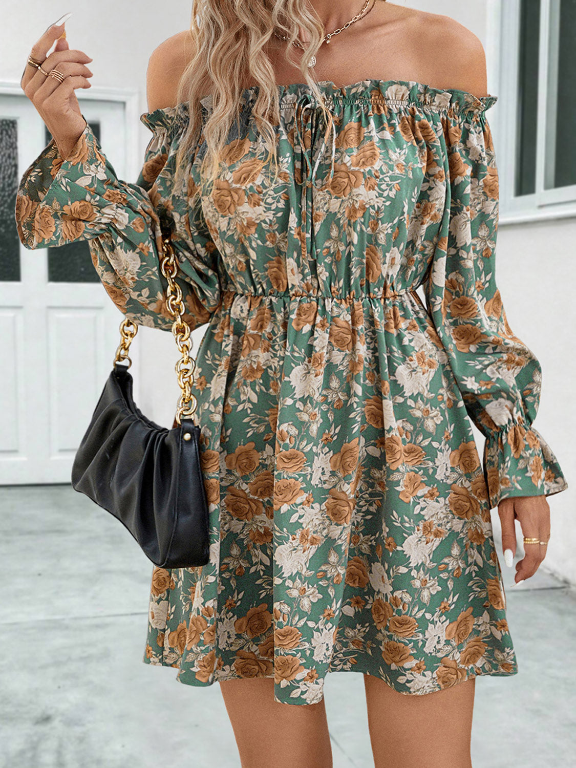 Floral Off-Shoulder Flounce Sleeve Dress.
