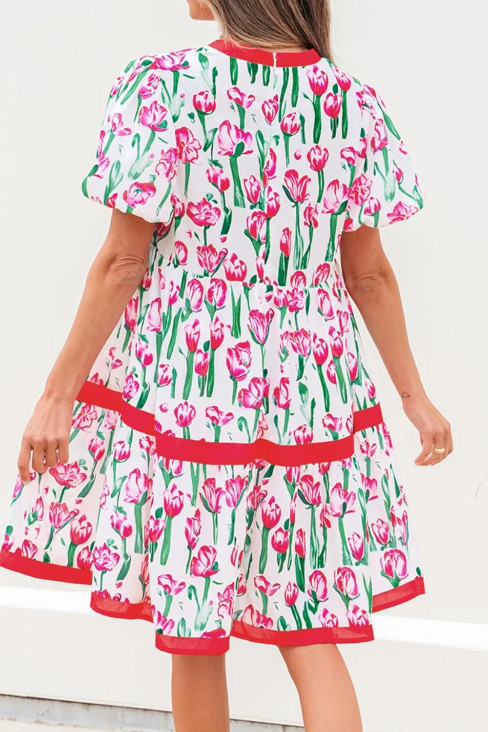 Floral Print Contrast Trim V Neck Bubble Short Sleeve Babydoll Dress.