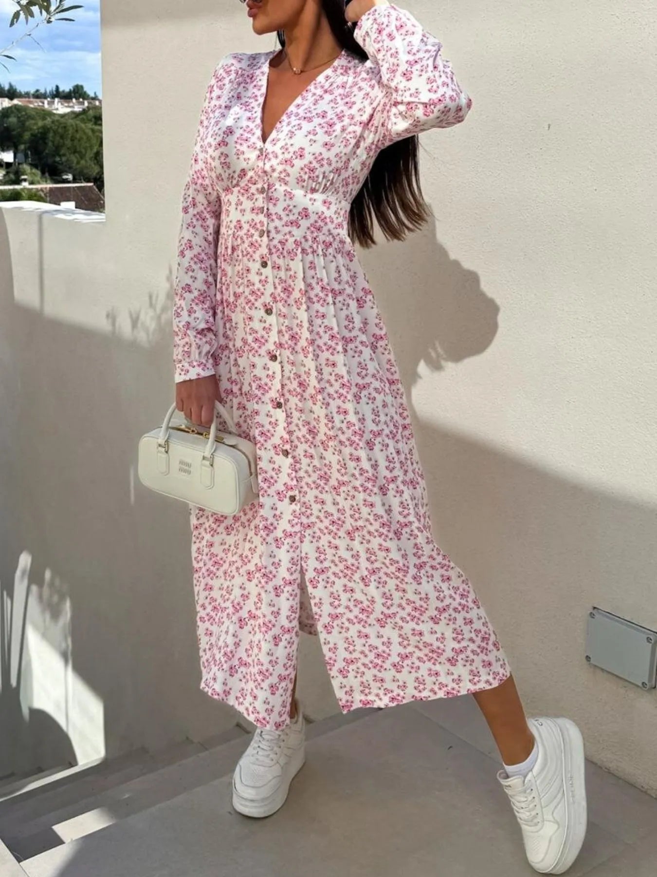 Floral Print Long Sleeve V-Neck Dress.