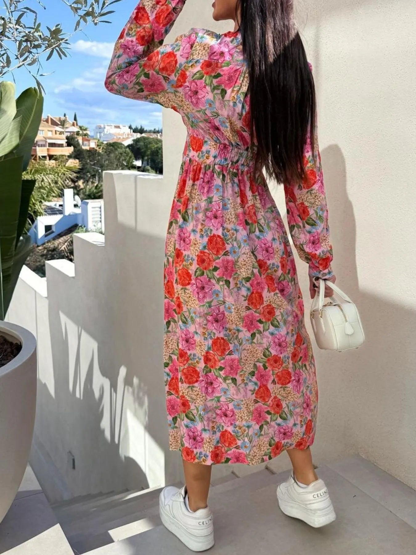 Floral Print Long Sleeve V-Neck Dress.