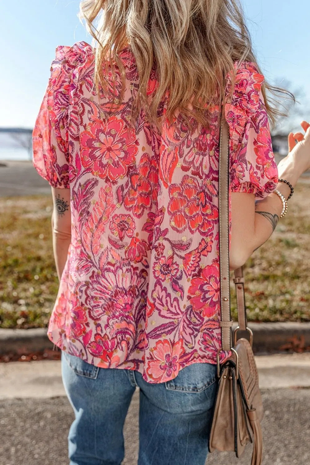 Floral Print Ruffled Puff Short Sleeve Blouse.