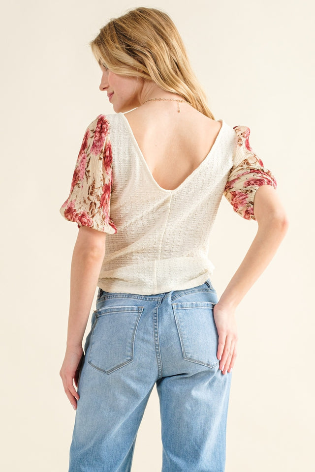 And The Why full size floral print textured sleeve knit top.