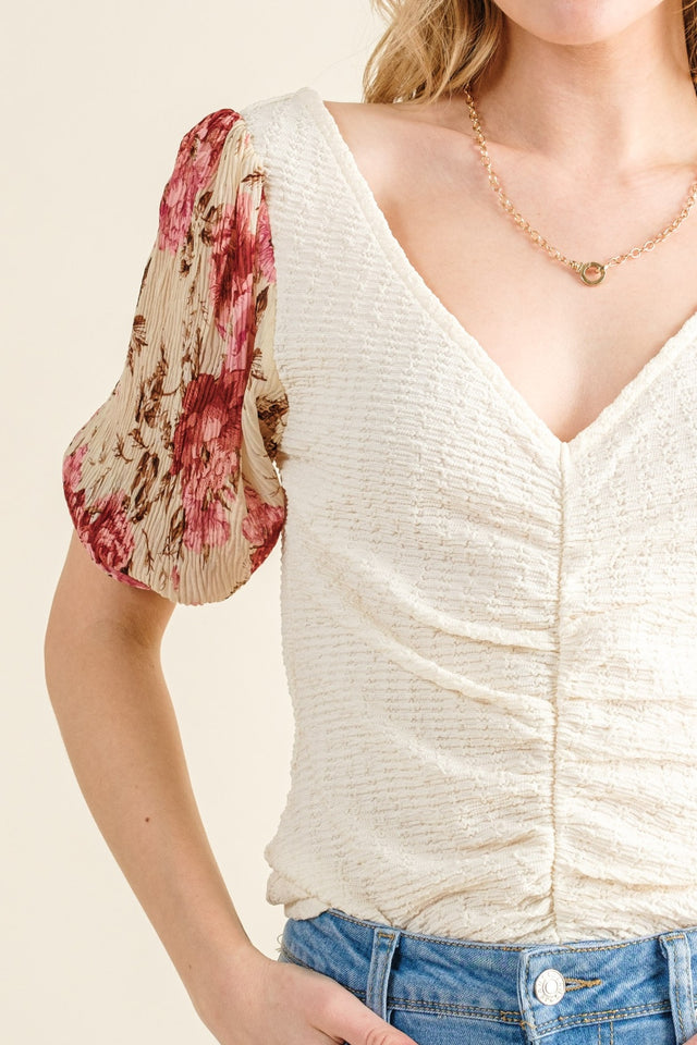 And The Why full size floral print textured sleeve knit top.