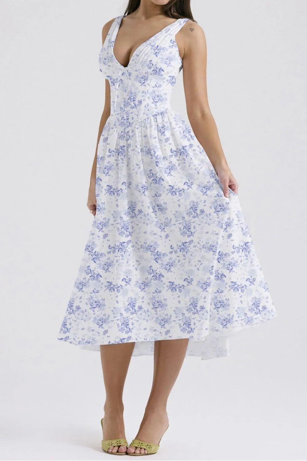 Floral V-Neck Sleeveless Midi Dress with Pockets.