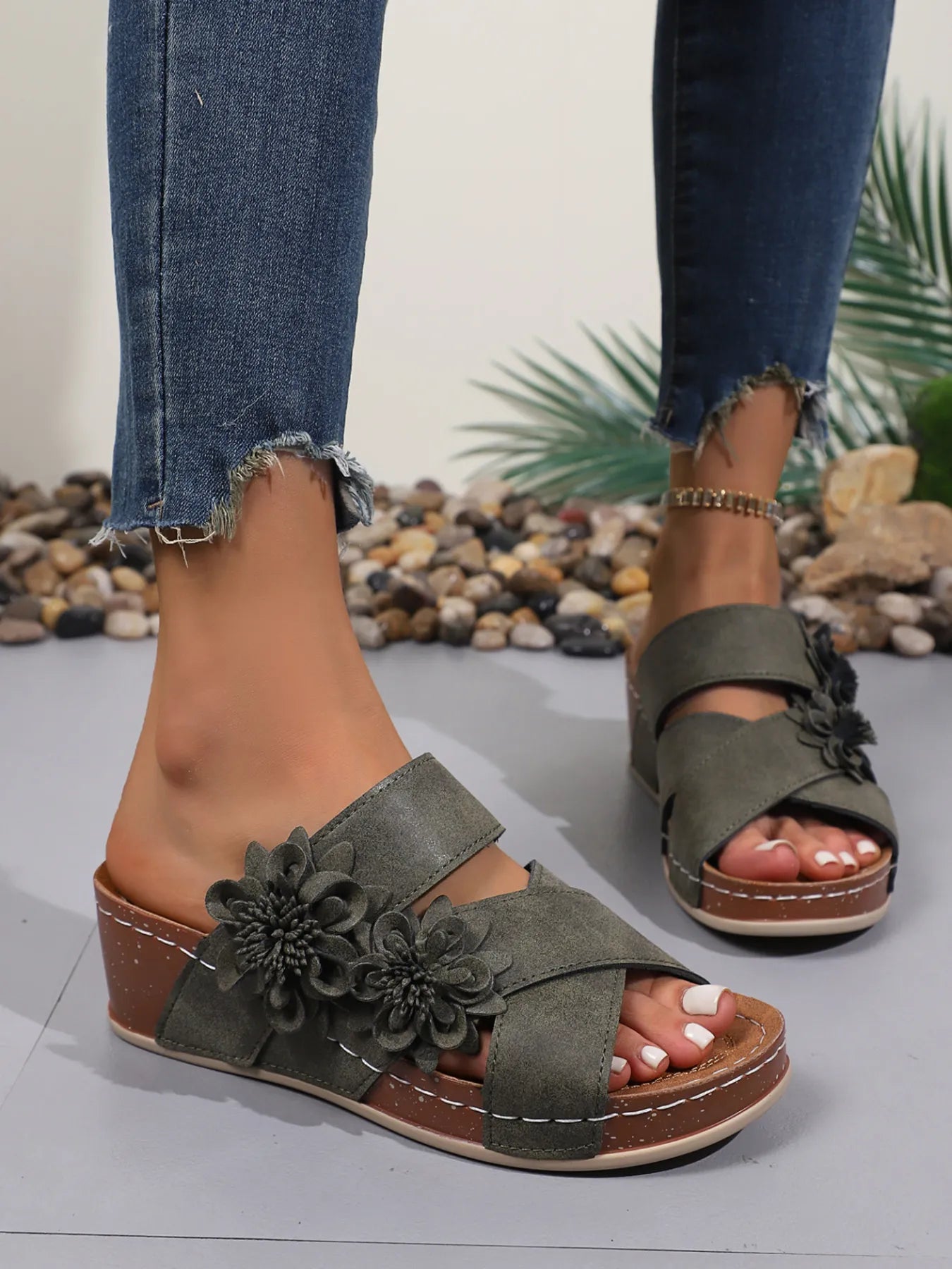 Flower Crisscross Wedge Sandals
