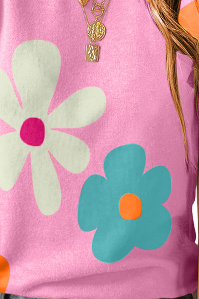 Flower round neck short sleeve blouse.