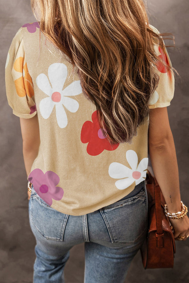 Flower round neck short sleeve blouse.
