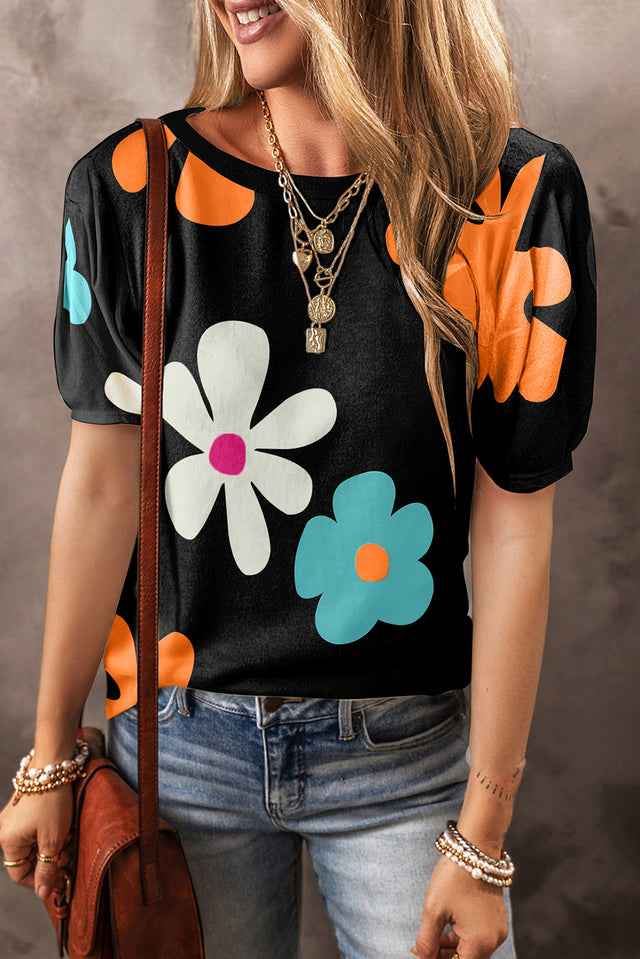 Flower round neck short sleeve blouse.