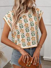 Flower round neck short sleeve knit top.