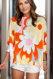Flower round neck three-quarter sleeve blouse.