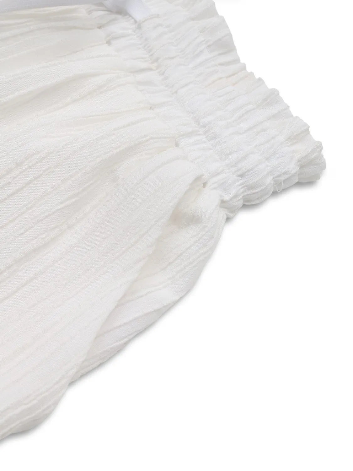 Frill drawstring shorts with pockets.