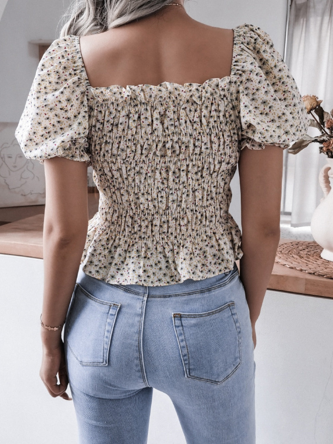 Frill smocked square neck short sleeve blouse.