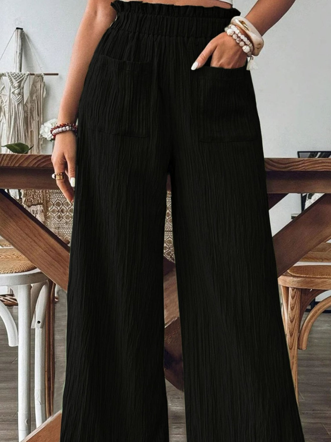 Frill wide leg pants with pockets, opaque.