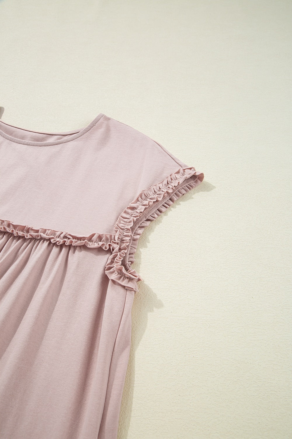 Frilled Trim Crew Neck Cap Sleeve Loose Fit Mini Dress.