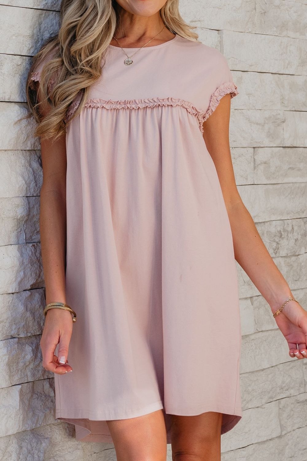 Frilled Trim Crew Neck Cap Sleeve Loose Fit Mini Dress.