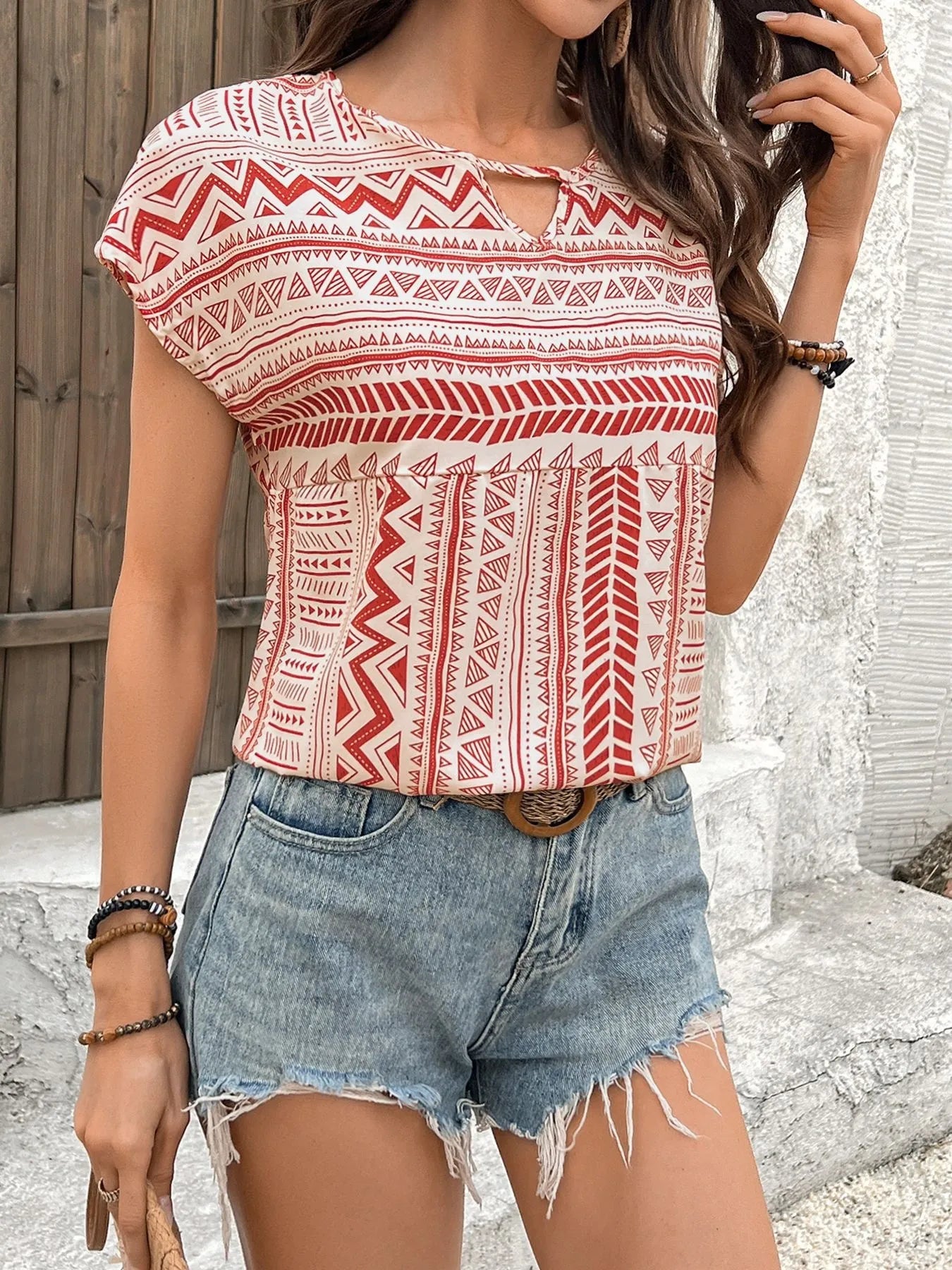 Geometric Print Short Sleeve Blouse.
