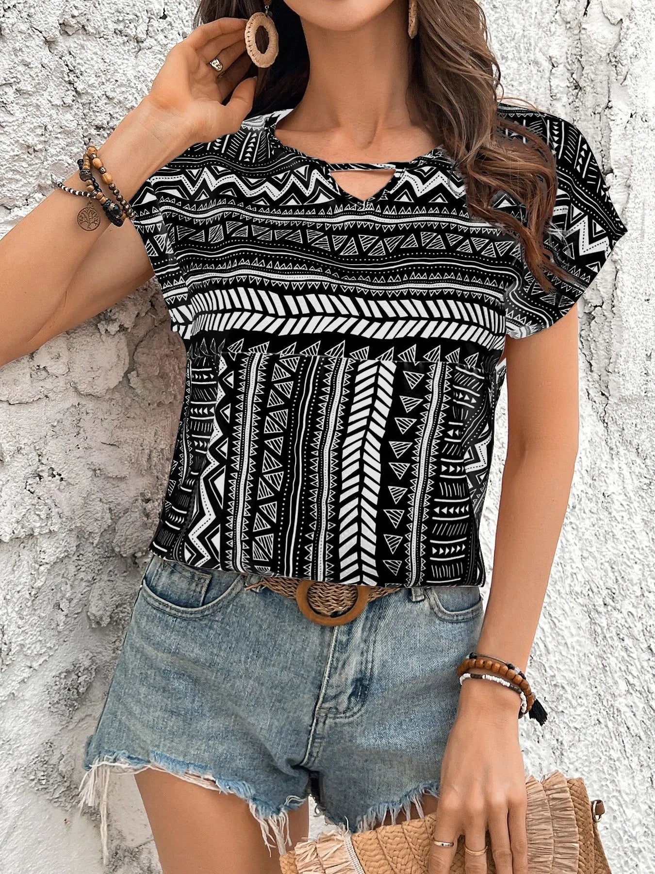 Geometric Print Short Sleeve Blouse.