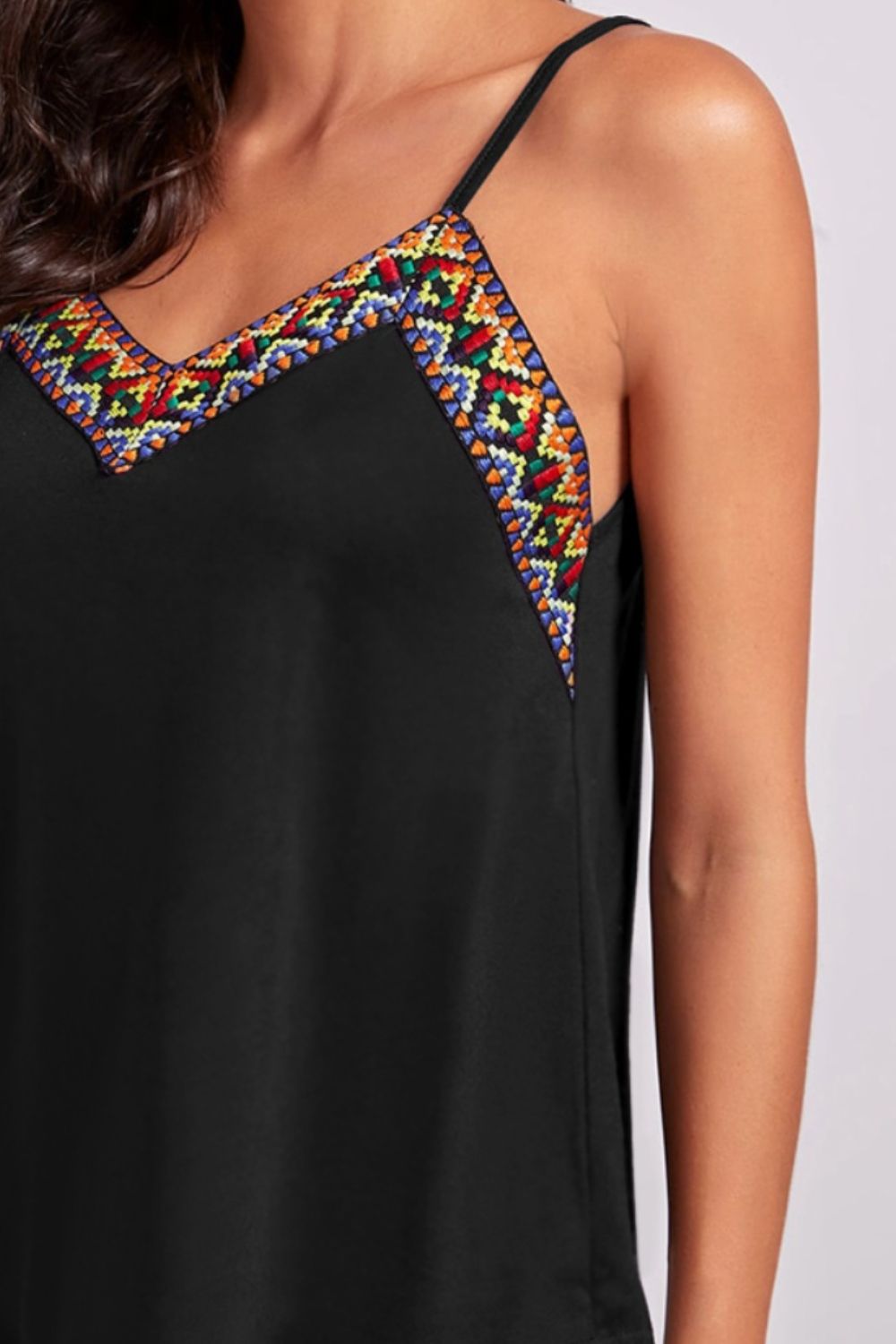 Geometric V-neck spaghetti strap cami.