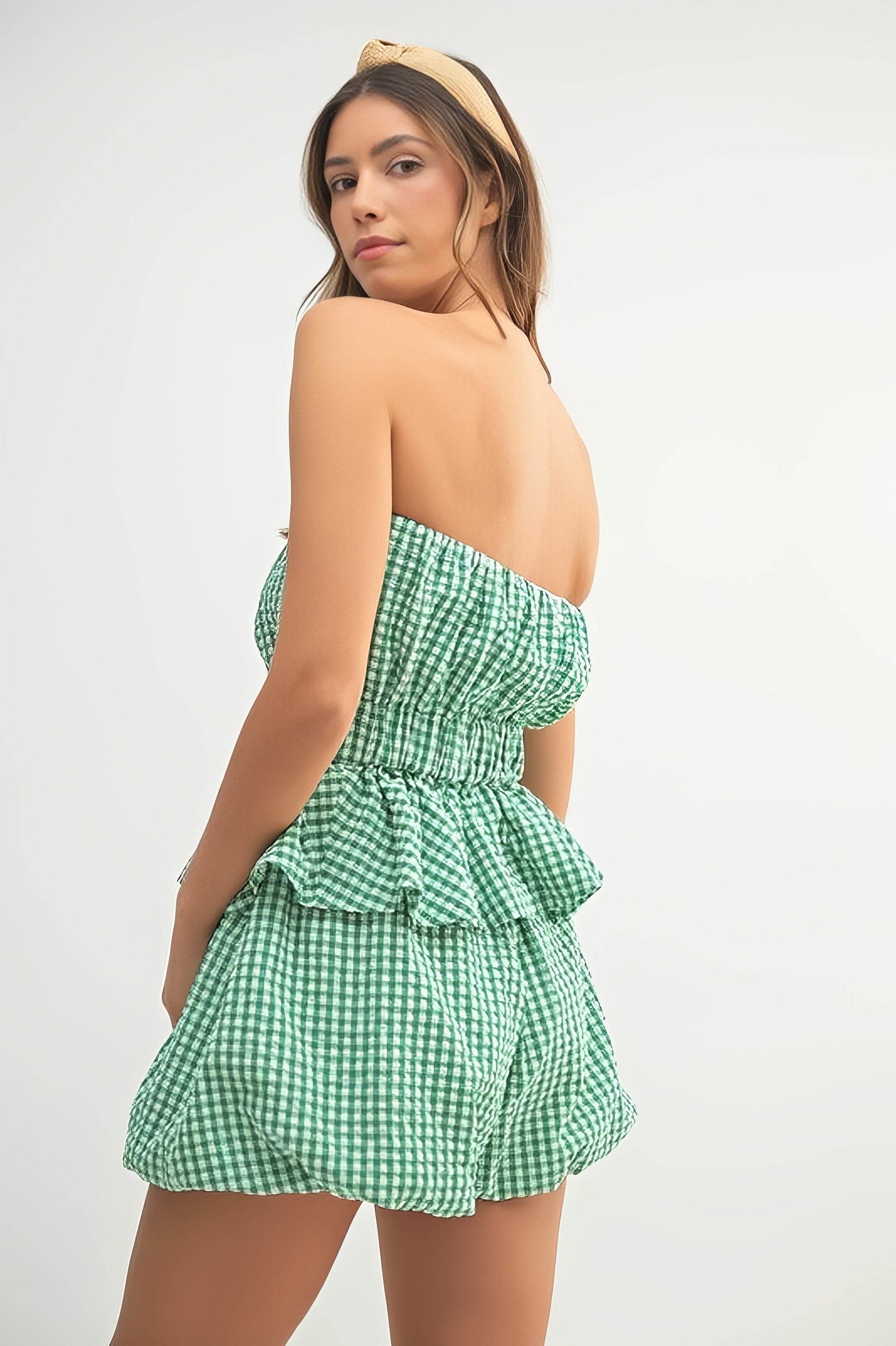 Women's gingham tube top and shorts set with pockets